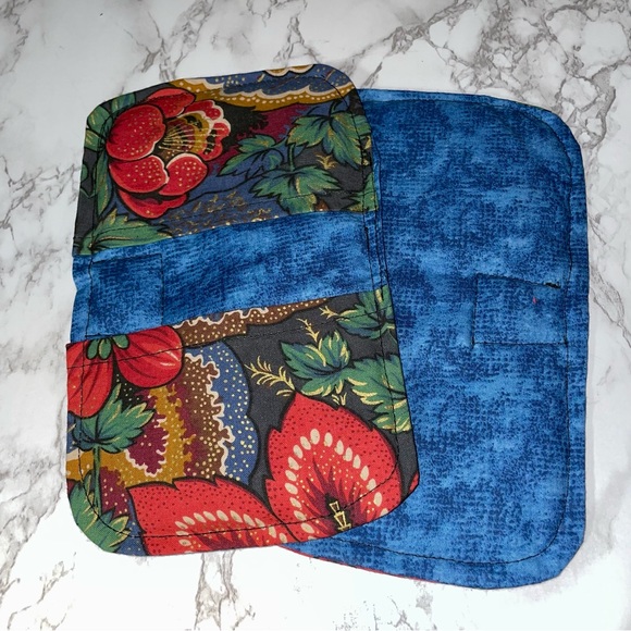 Magnetic Pot Holders - set of 2 - Picture 2 of 2